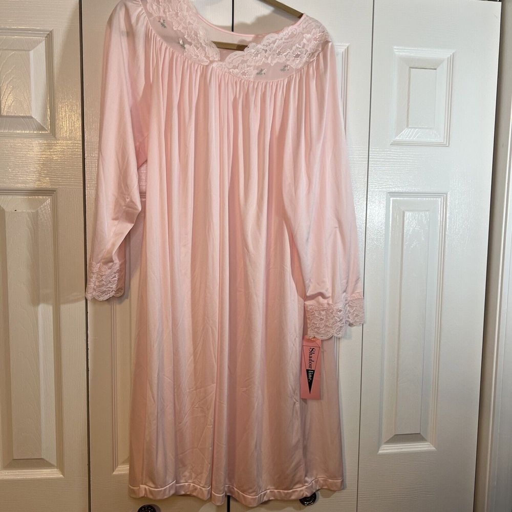 Shadowline Cuddlemere Nylon Fabric Lingerie Nightgown Medium Pink‎ NWT